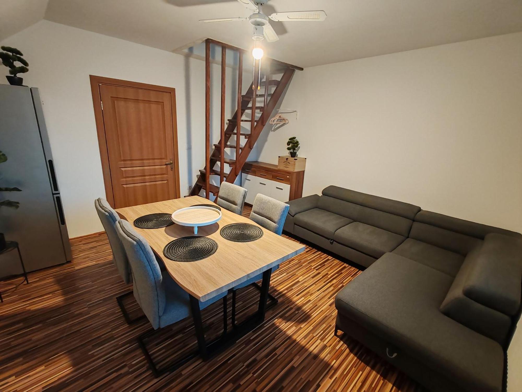 Apartments Malivojevic Zirovnica Εξωτερικό φωτογραφία