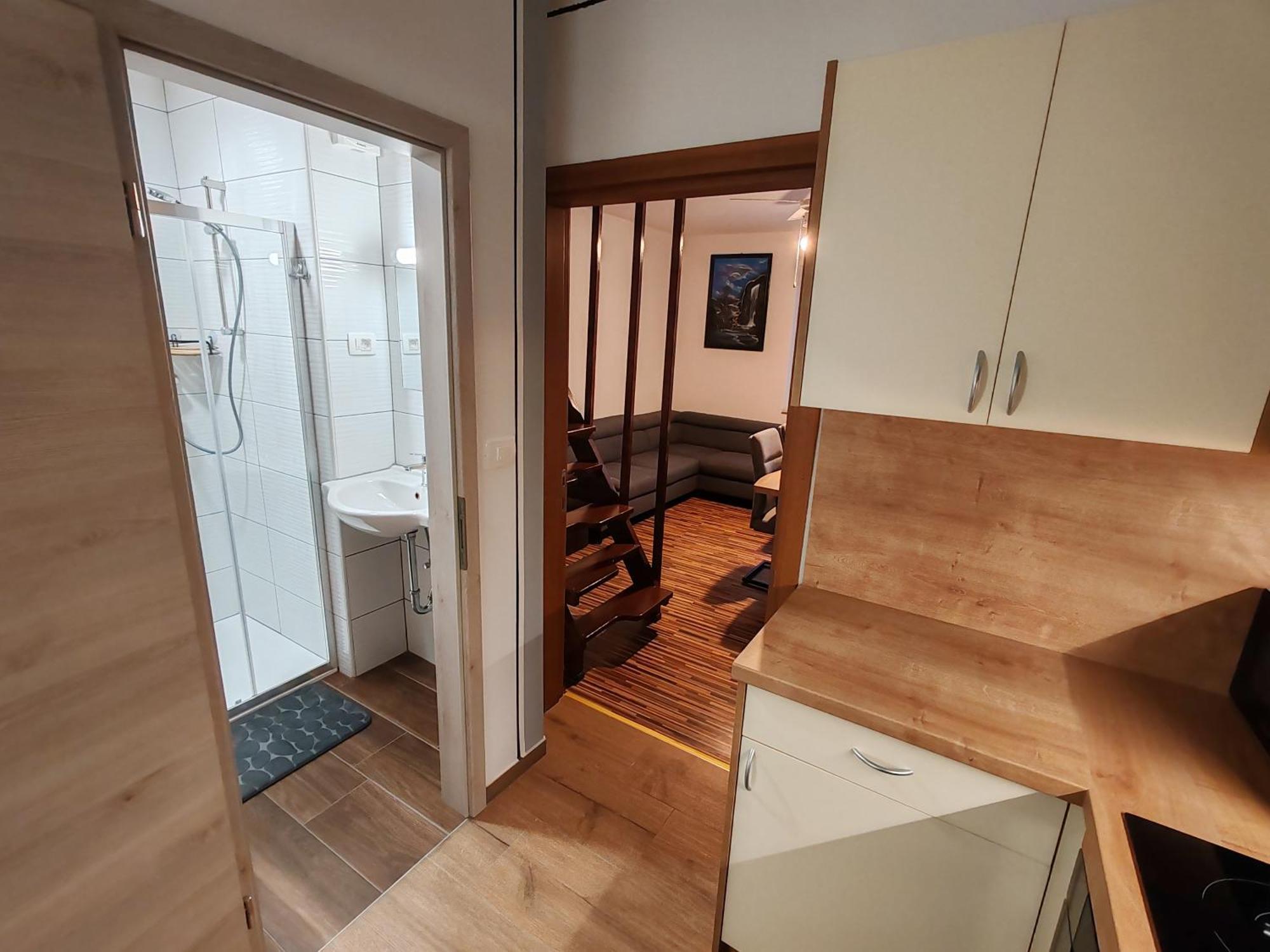 Apartments Malivojevic Zirovnica Εξωτερικό φωτογραφία